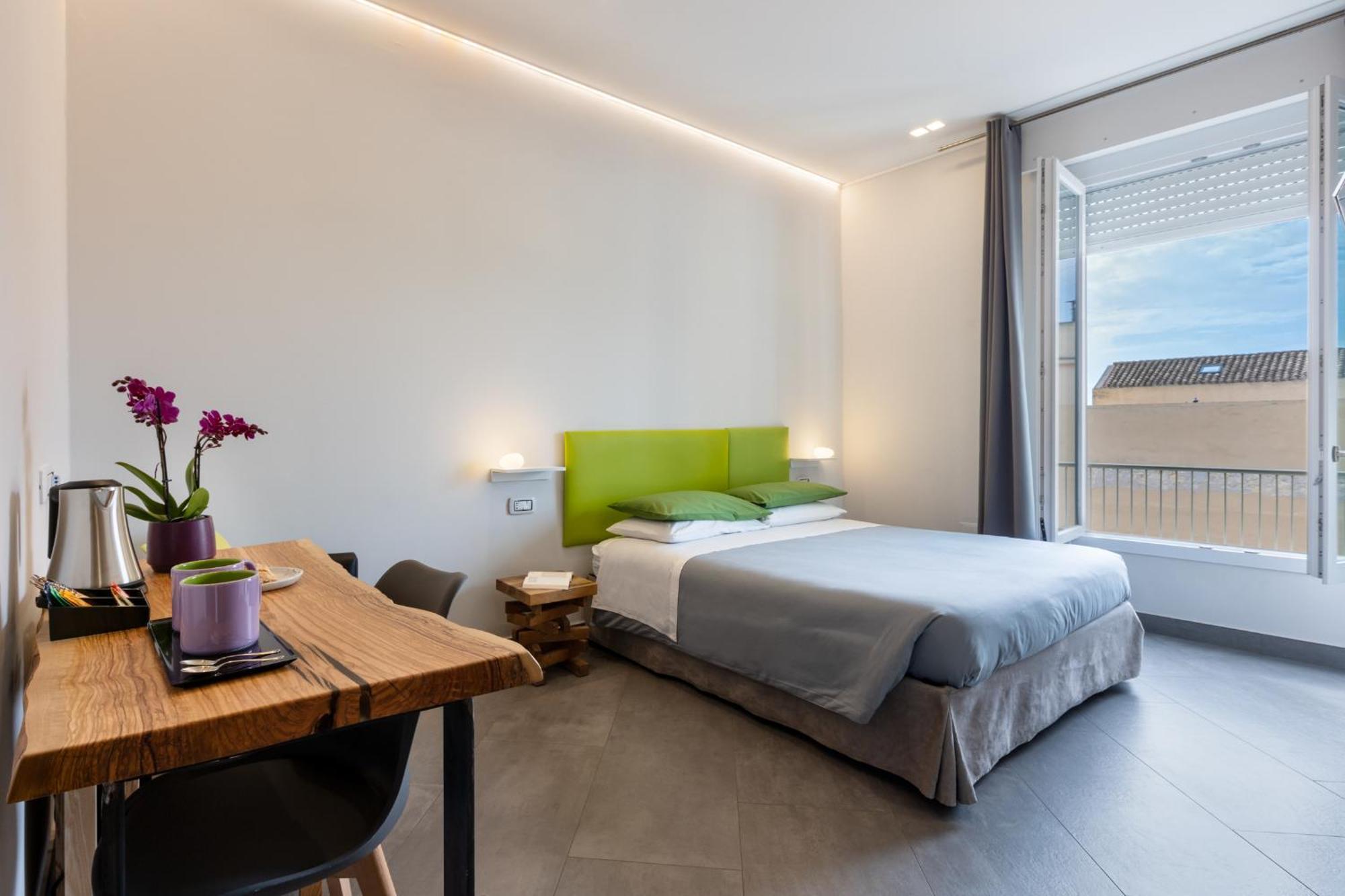 Centro Storico Via Sassari Accommodation Каляри Екстериор снимка