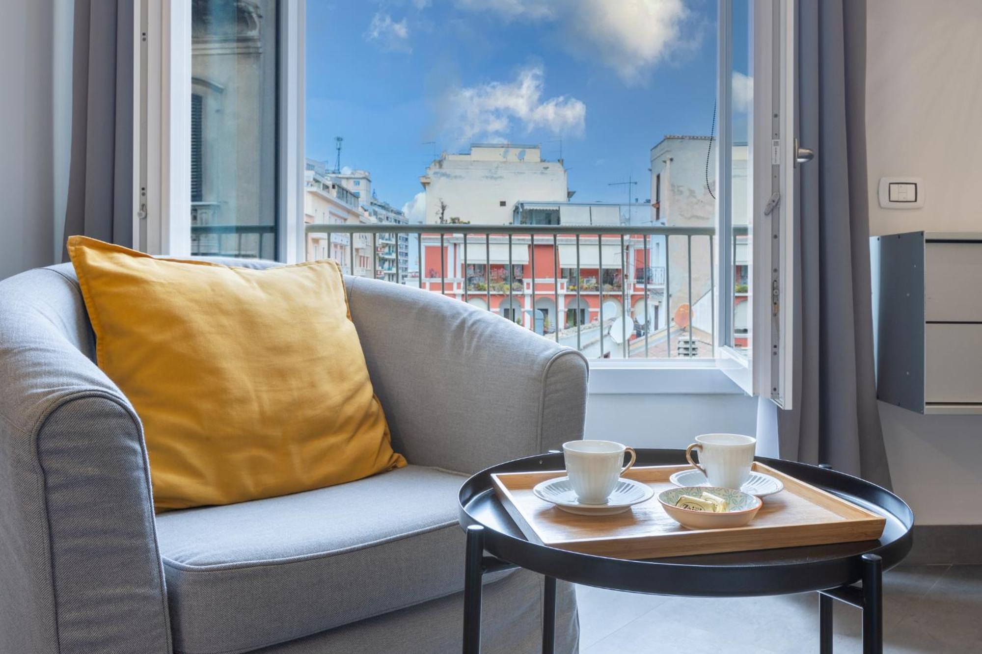Centro Storico Via Sassari Accommodation Каляри Екстериор снимка