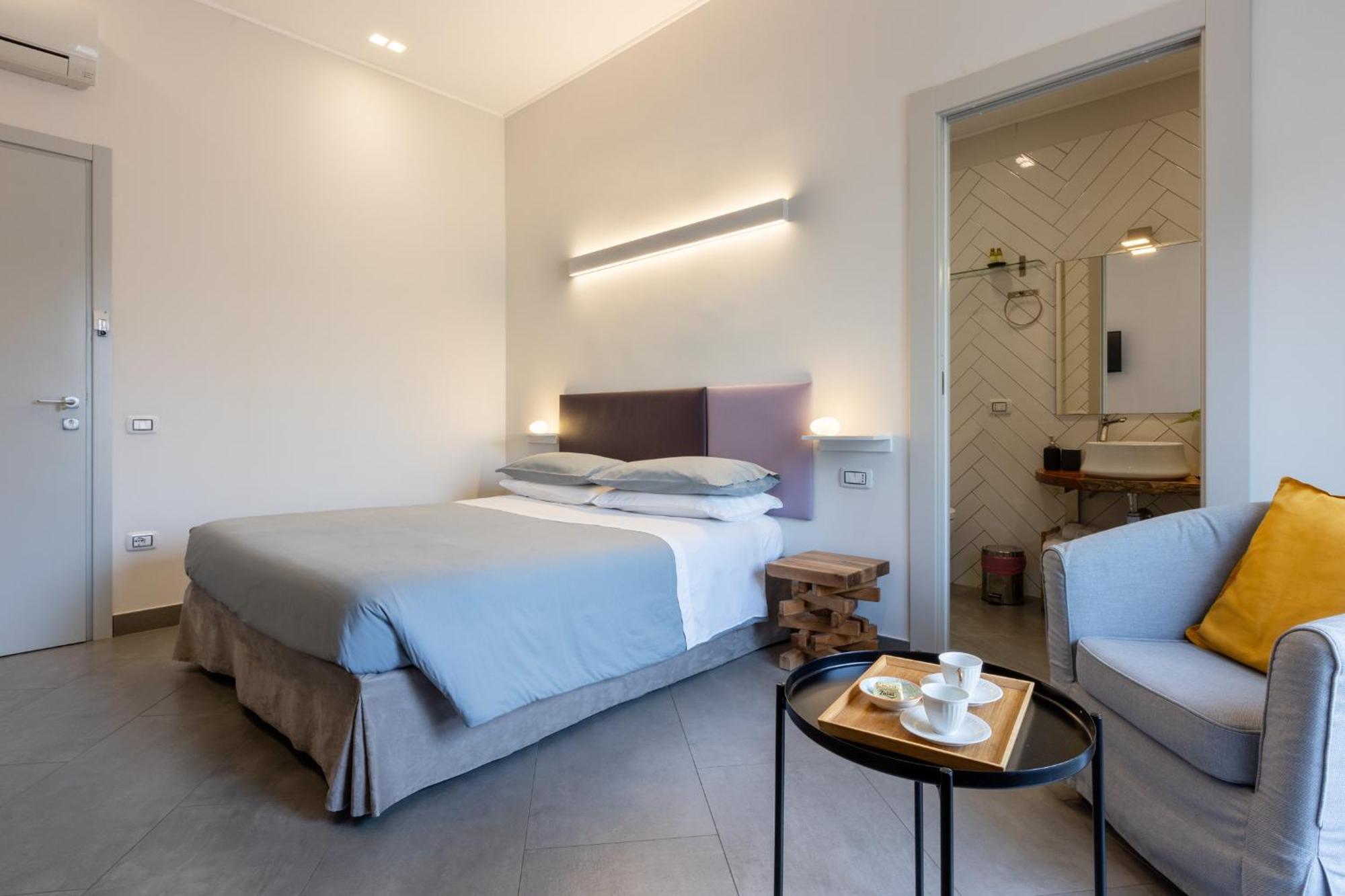 Centro Storico Via Sassari Accommodation Каляри Екстериор снимка